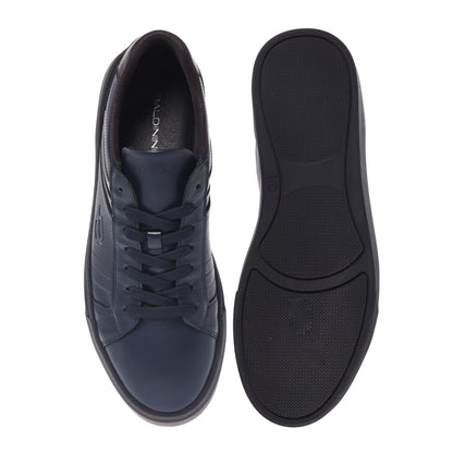 Baskets en cuir bleu foncé