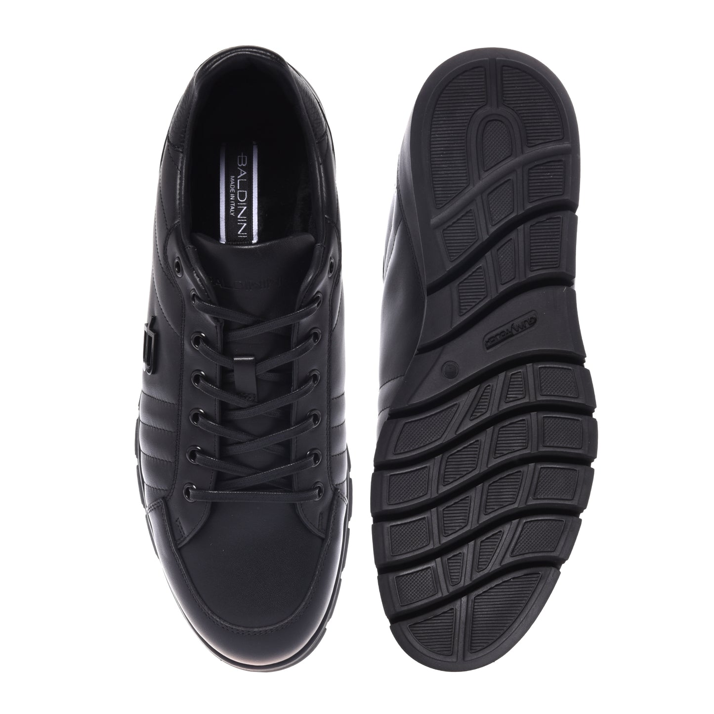 Baskets en cuir noir
