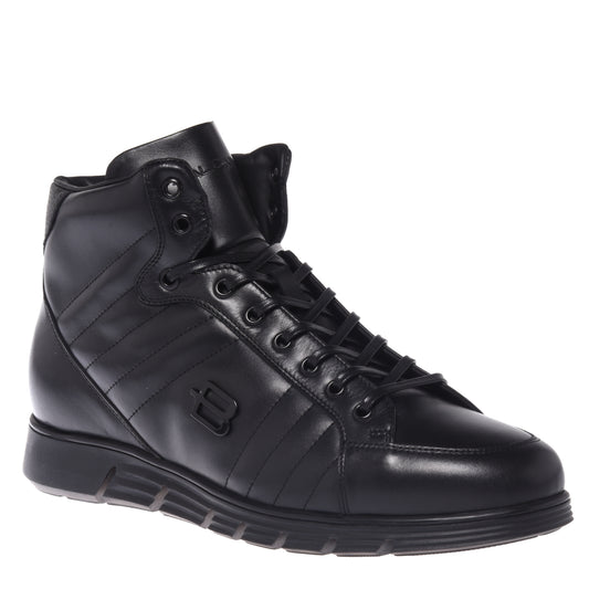 Baskets en cuir noir